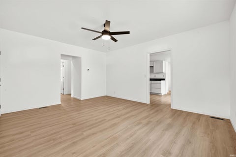 Tiny photo for 17 S Fairlawn Avenue, Evansville, IN 47714 (MLS # 202629860)