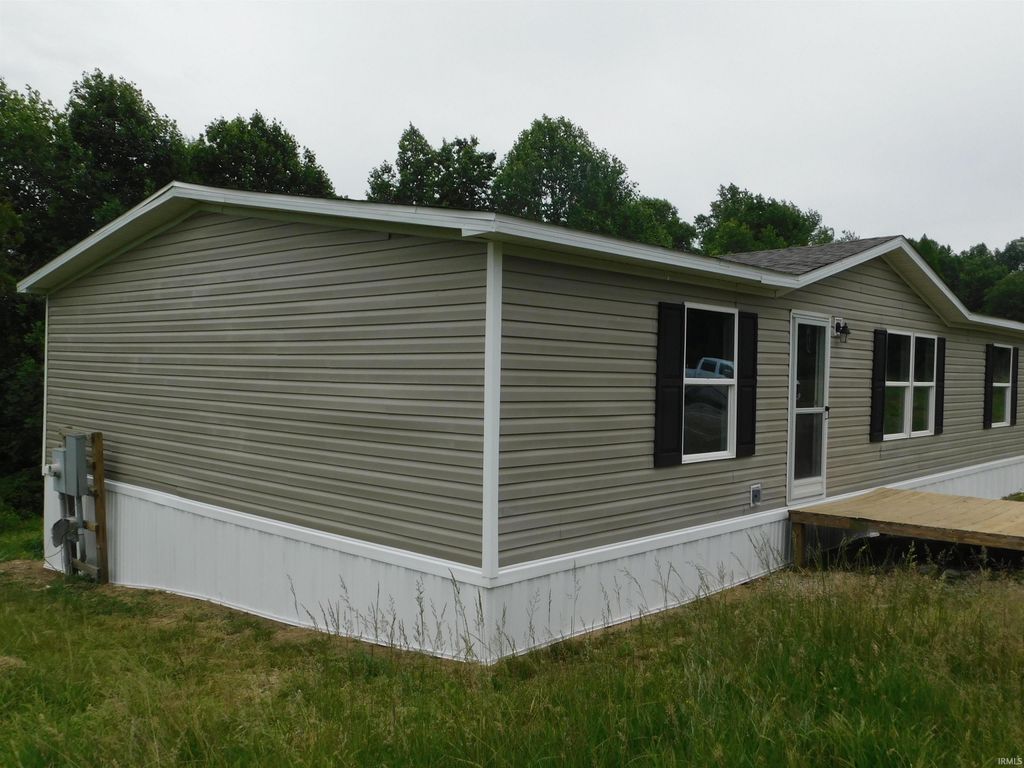 Photo of 6356 Scotch Pine Road, Cannelton, IN 47520 (MLS # 202618549)