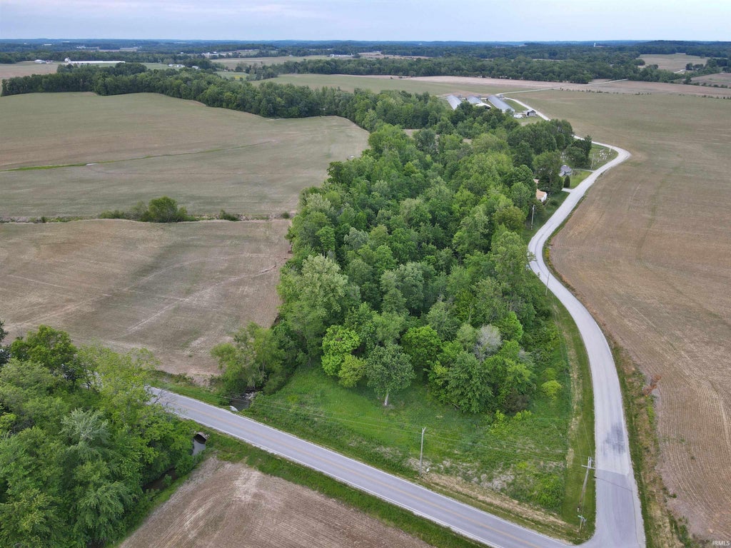 Photo of 0 N Portersville Road, Jasper, IN 47546 (MLS # 202641616)