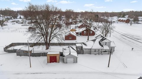 Tiny photo for 2800 E 16Th Street, Muncie, IN 47302 (MLS # 202602779)