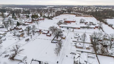 Tiny photo for 2800 E 16Th Street, Muncie, IN 47302 (MLS # 202602779)