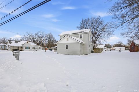 Tiny photo for 2800 E 16Th Street, Muncie, IN 47302 (MLS # 202602779)