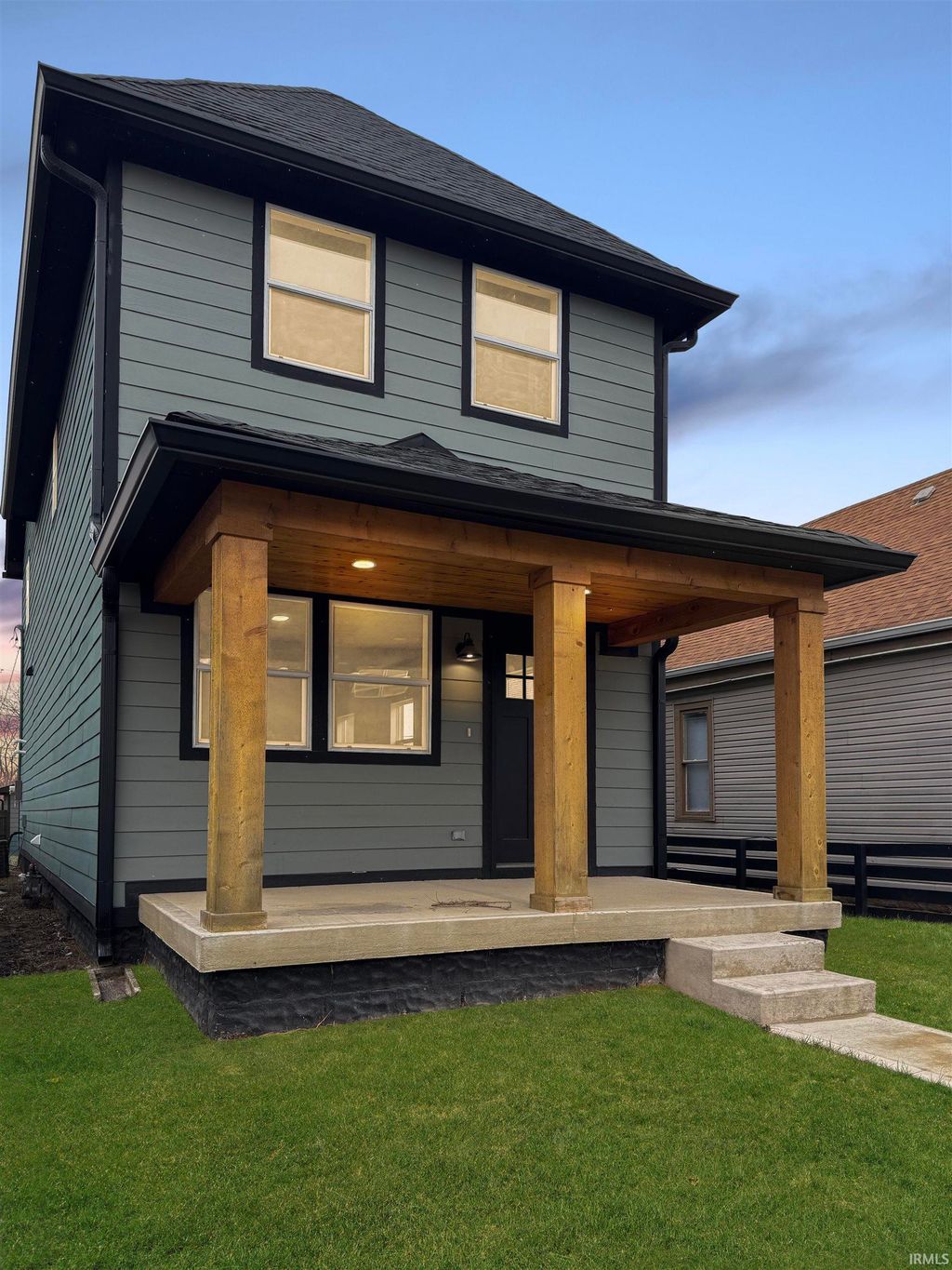 Photo of 1438 S Illinois Street, Indianapolis, IN 46225 (MLS # 202602220)