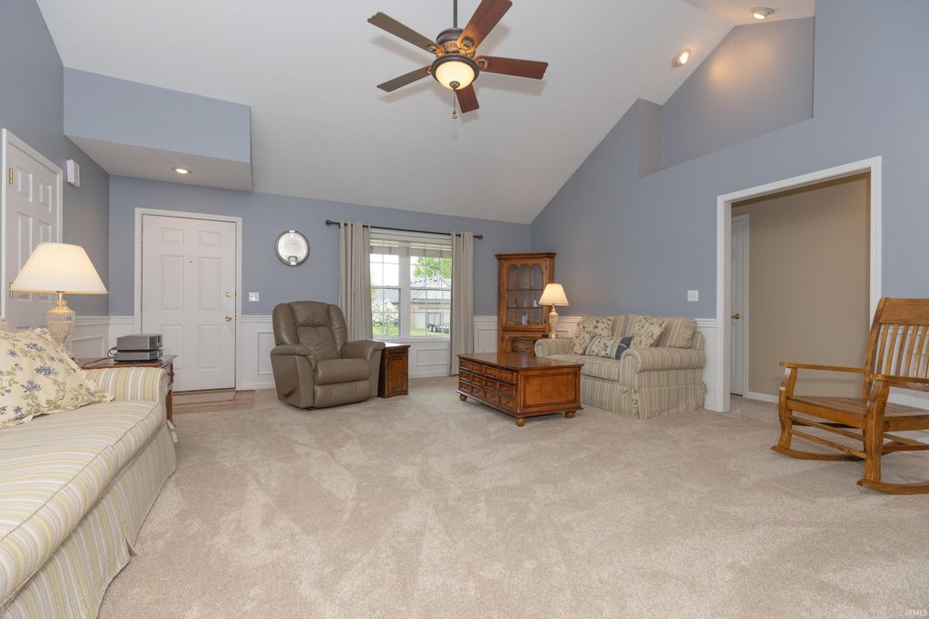 Photo of 9200 Overland Drive, Evansville, IN 47711 (MLS # 202613290)