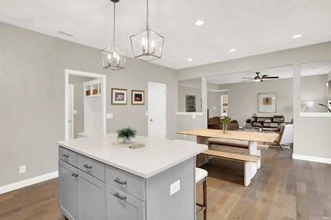 Tiny photo for 597 Gainsboro Drive, West Lafayette, IN 47906 (MLS # 202612757)