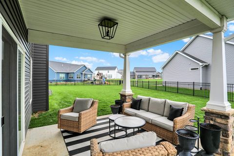 Tiny photo for 597 Gainsboro Drive, West Lafayette, IN 47906 (MLS # 202612757)