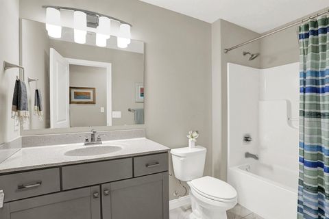 Tiny photo for 597 Gainsboro Drive, West Lafayette, IN 47906 (MLS # 202612757)