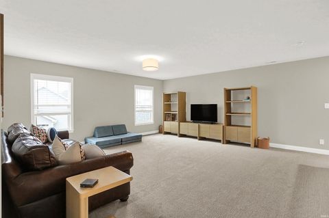 Tiny photo for 597 Gainsboro Drive, West Lafayette, IN 47906 (MLS # 202612757)