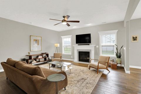 Tiny photo for 597 Gainsboro Drive, West Lafayette, IN 47906 (MLS # 202612757)