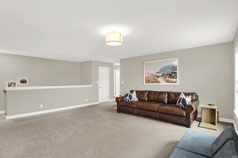 Tiny photo for 597 Gainsboro Drive, West Lafayette, IN 47906 (MLS # 202612757)