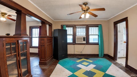 Tiny photo for 905 N Lindsay Street, Kokomo, IN 46901 (MLS # 202638412)