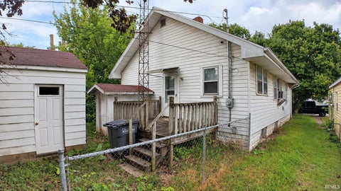 Tiny photo for 905 N Lindsay Street, Kokomo, IN 46901 (MLS # 202638412)