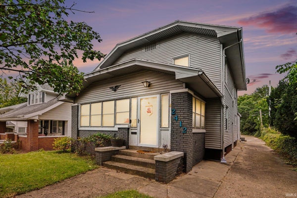 2412 MIAMI ST, SOUTH BEND, IN 46614 - Image 2fdede0318843f3ca3fbfb131ff64892/2371005482