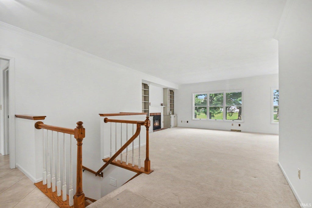 Photo of 1402 Ashton Court, Goshen, IN 46526 (MLS # 202635339)