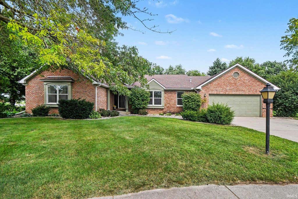Photo of 1402 Ashton Court, Goshen, IN 46526 (MLS # 202635339)