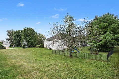 Tiny photo for 1458 Rutland Court, Winona Lake, IN 46590 (MLS # 202633396)