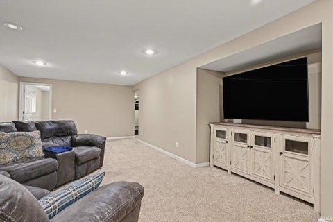 Tiny photo for 1458 Rutland Court, Winona Lake, IN 46590 (MLS # 202633396)