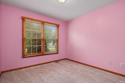 Tiny photo for 1458 Rutland Court, Winona Lake, IN 46590 (MLS # 202633396)