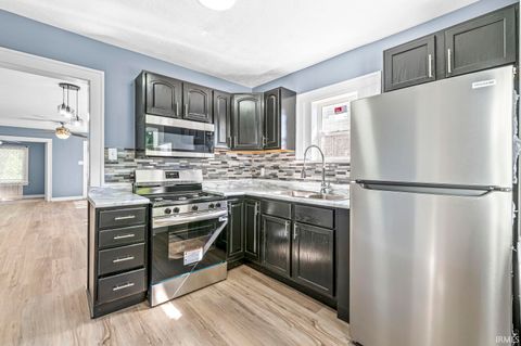 Tiny photo for 429 S Albert Street, South Bend, IN 46619 (MLS # 202539312)