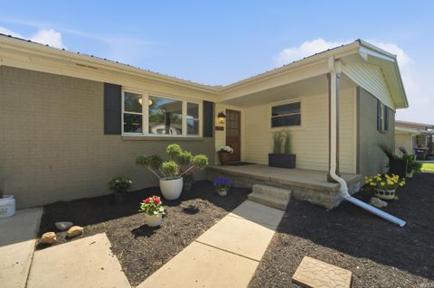 Photo of 5213 Autumn Lane, Lafayette, IN 47909 (MLS # 202614657)