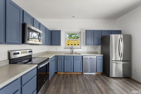 Tiny photo for 3303 Crosspoint Court, Lafayette, IN 47909 (MLS # 202527424)