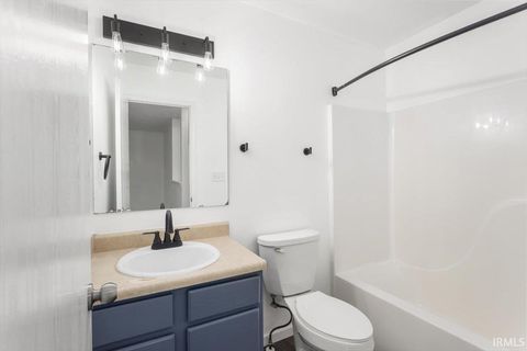 Tiny photo for 3303 Crosspoint Court, Lafayette, IN 47909 (MLS # 202527424)