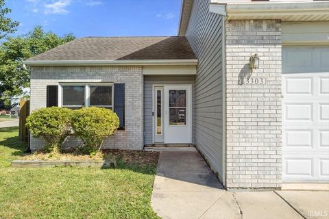 Tiny photo for 3303 Crosspoint Court, Lafayette, IN 47909 (MLS # 202527424)