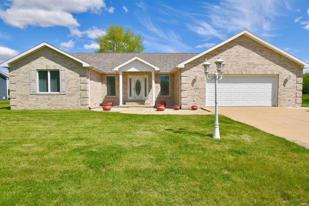Photo of 4183 E Arrowhead Road, Monticello, IN 47960 (MLS # 202616604)