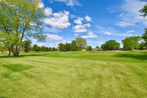 Tiny photo for 4183 E Arrowhead Road, Monticello, IN 47960 (MLS # 202616604)