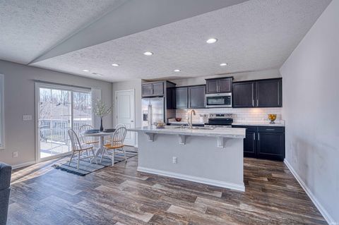 Tiny photo for 4948 Live Oak Court, Newburgh, IN 47630 (MLS # 202605478)