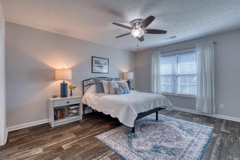 Tiny photo for 4948 Live Oak Court, Newburgh, IN 47630 (MLS # 202605478)