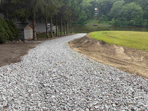 Tiny photo for 31 N Diamond Point Road, Monticello, IN 47960 (MLS # 202620737)