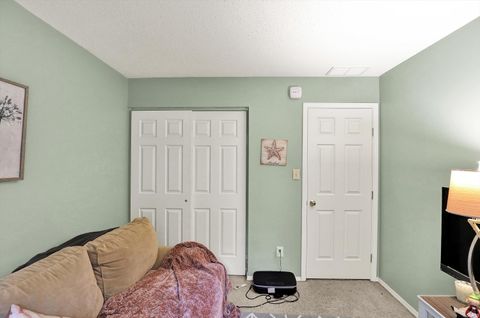 Tiny photo for 2210 S Laurelwood Circle, Bloomington, IN 47401 (MLS # 202604232)