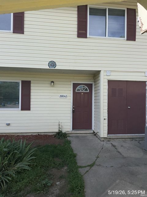 Photo of 39042 Edwards Court, Peru, IN 46970 (MLS # 202620519)