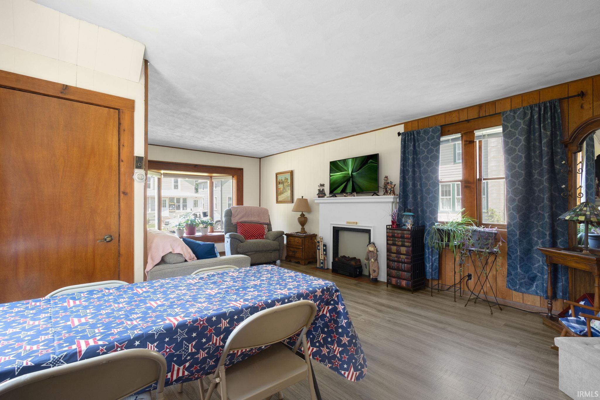 Elkhart, Indiana 46514, United States, 3 Bedrooms Bedrooms, ,1 BathroomBathrooms,Residential,Active,176865