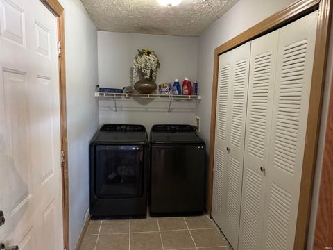 Tiny photo for 5226 E 700 North Road, Rochester, IN 46975 (MLS # 202546114)