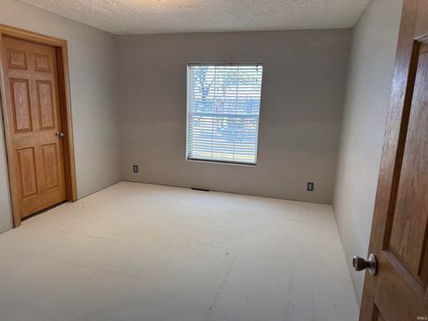 Tiny photo for 5226 E 700 North Road, Rochester, IN 46975 (MLS # 202546114)