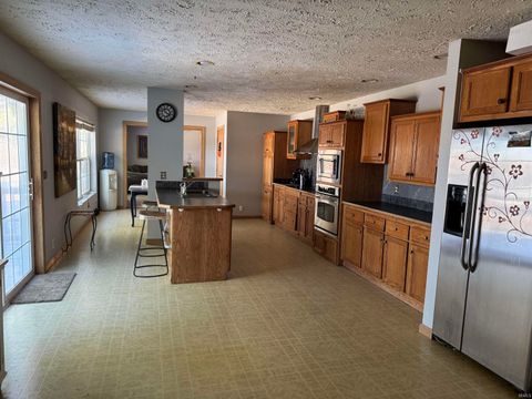 Tiny photo for 5226 E 700 North Road, Rochester, IN 46975 (MLS # 202546114)