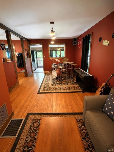 Tiny photo for 1316 W Wabash Avenue, Logansport, IN 46947 (MLS # 202629835)