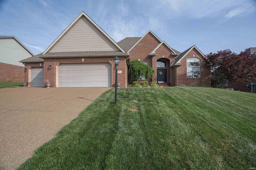 Photo of 420 Sterchi Drive, Evansville, IN 47711 (MLS # 202614941)