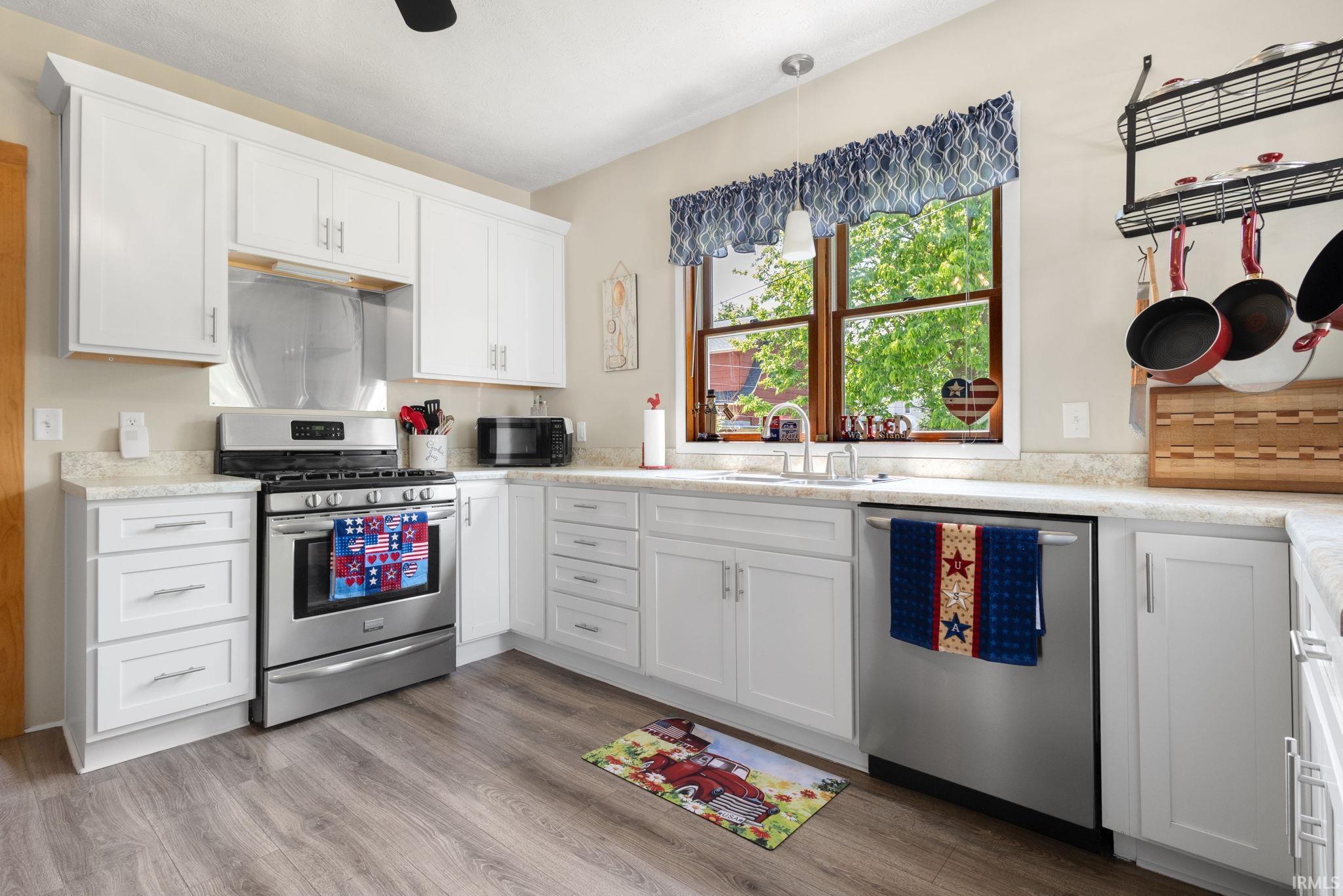 Elkhart, Indiana 46514, United States, 3 Bedrooms Bedrooms, ,1 BathroomBathrooms,Residential,Active,145869