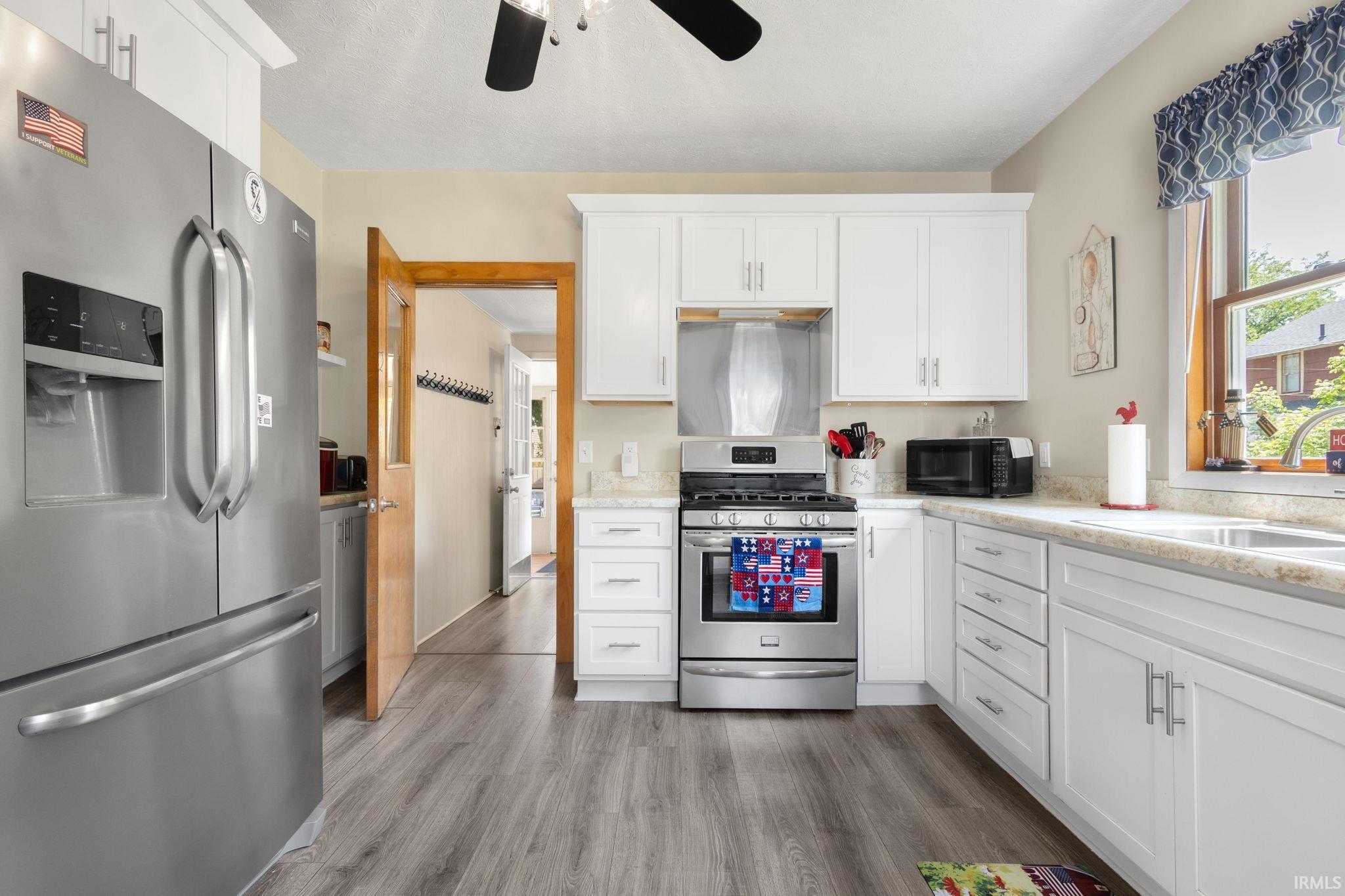 Elkhart, Indiana 46514, United States, 3 Bedrooms Bedrooms, ,1 BathroomBathrooms,Residential,Active,145869