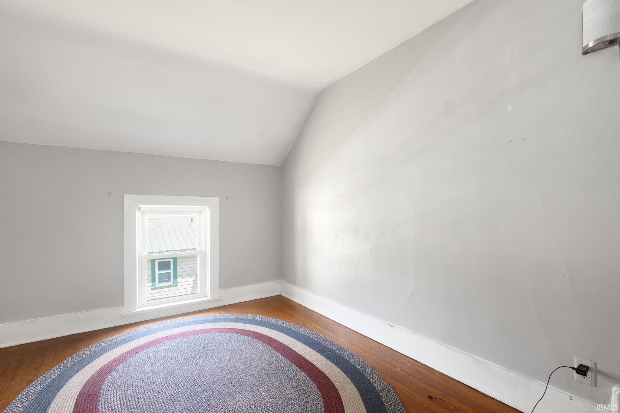 Elkhart, Indiana 46514, United States, 3 Bedrooms Bedrooms, ,1 BathroomBathrooms,Residential,Active,145869