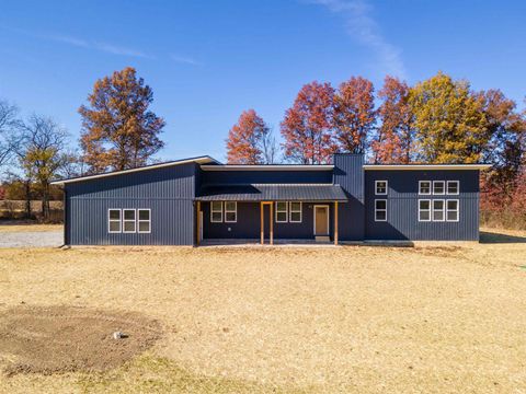 Photo of 8244 E 100 S, Marion, IN 46953 (MLS # 202545204)