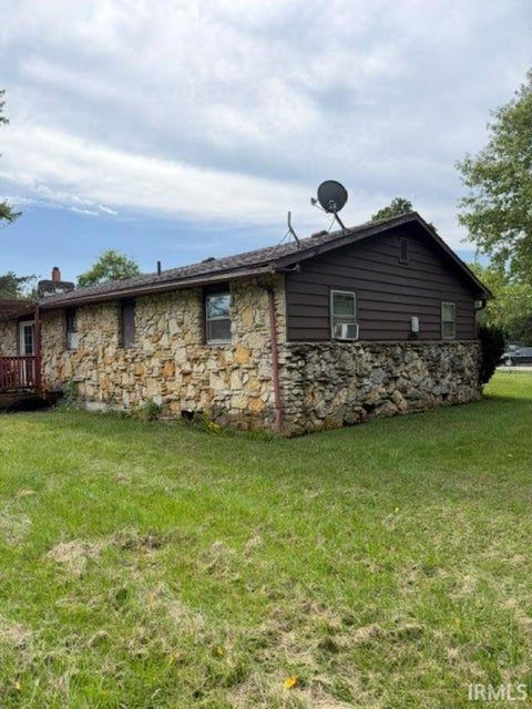 Tiny photo for 18908 N Wheeling Avenue, Gaston, IN 47342 (MLS # 202638800)