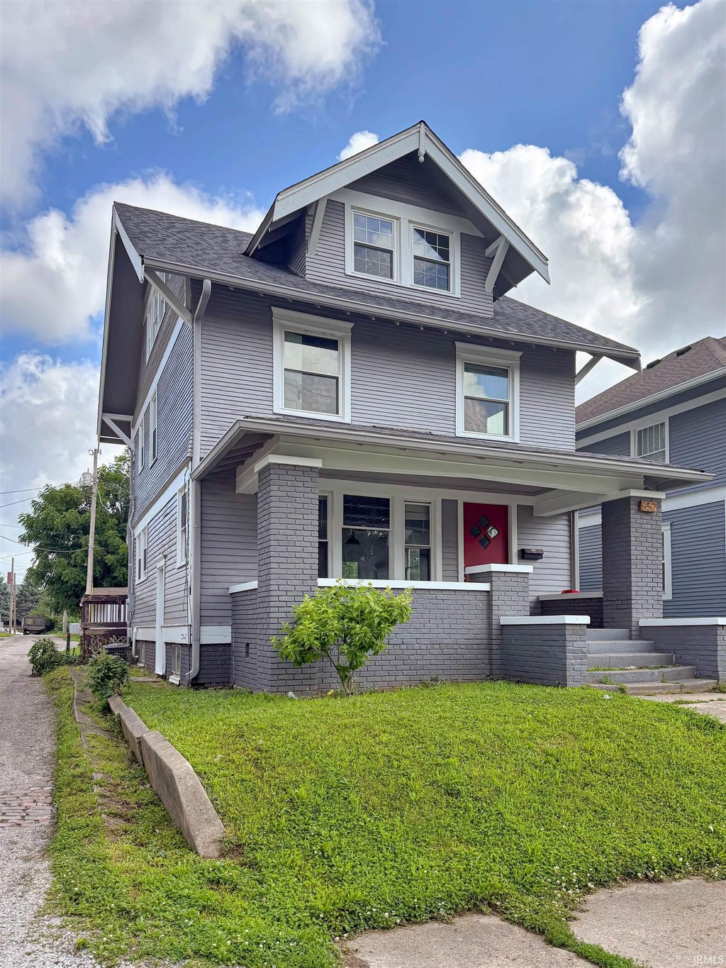 Photo of 652 E Washington Street, Frankfort, IN 46041 (MLS # 202625718)