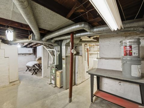 Tiny photo for 3222 Beaver Avenue, Fort Wayne, IN 46807 (MLS # 202544994)