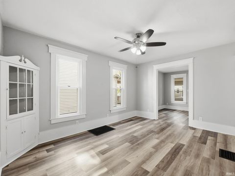 Tiny photo for 3222 Beaver Avenue, Fort Wayne, IN 46807 (MLS # 202544994)