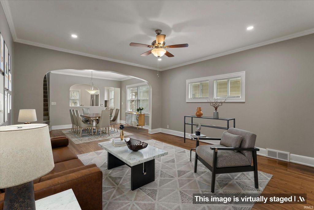 Photo of 1621 Magnolia Street, South Bend, IN 46613 (MLS # 202608845)