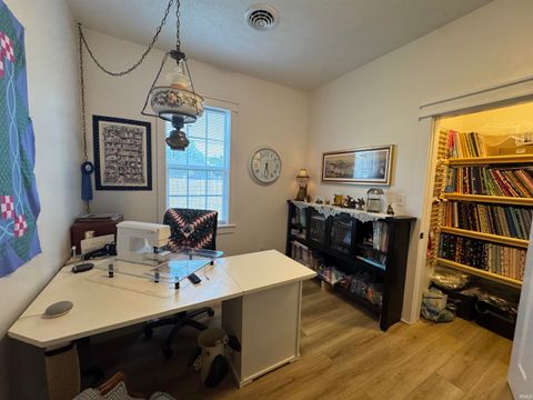 Tiny photo for 1017 W Taylor Street, Kokomo, IN 46901 (MLS # 202532953)